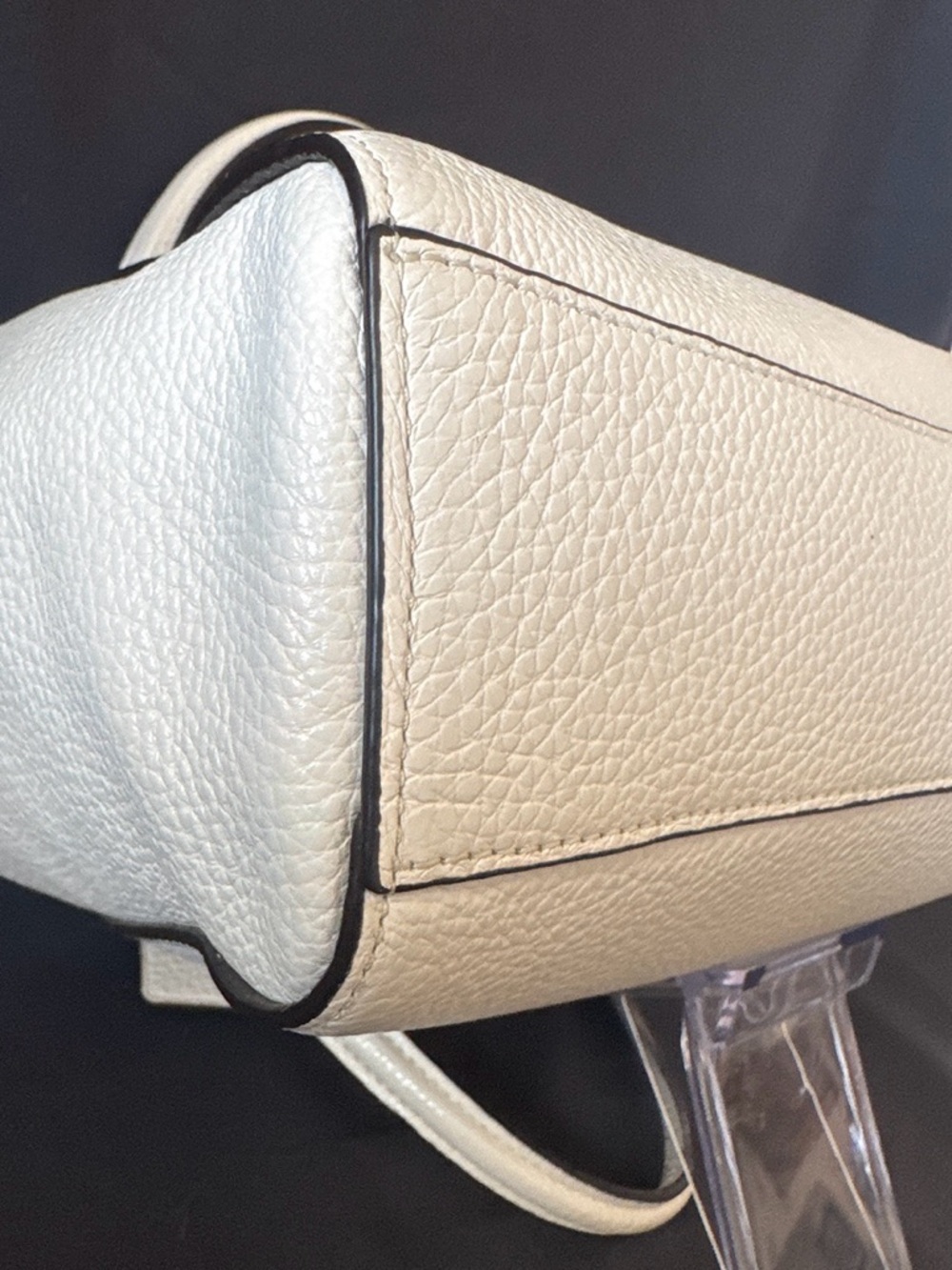 Coach Prairie Satchel Chalk White Pebbled Leather With Red Cherry Charm - Picture 9 of 13